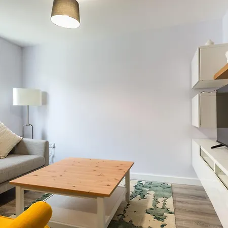 Modern 1 Bedroom 公寓 *